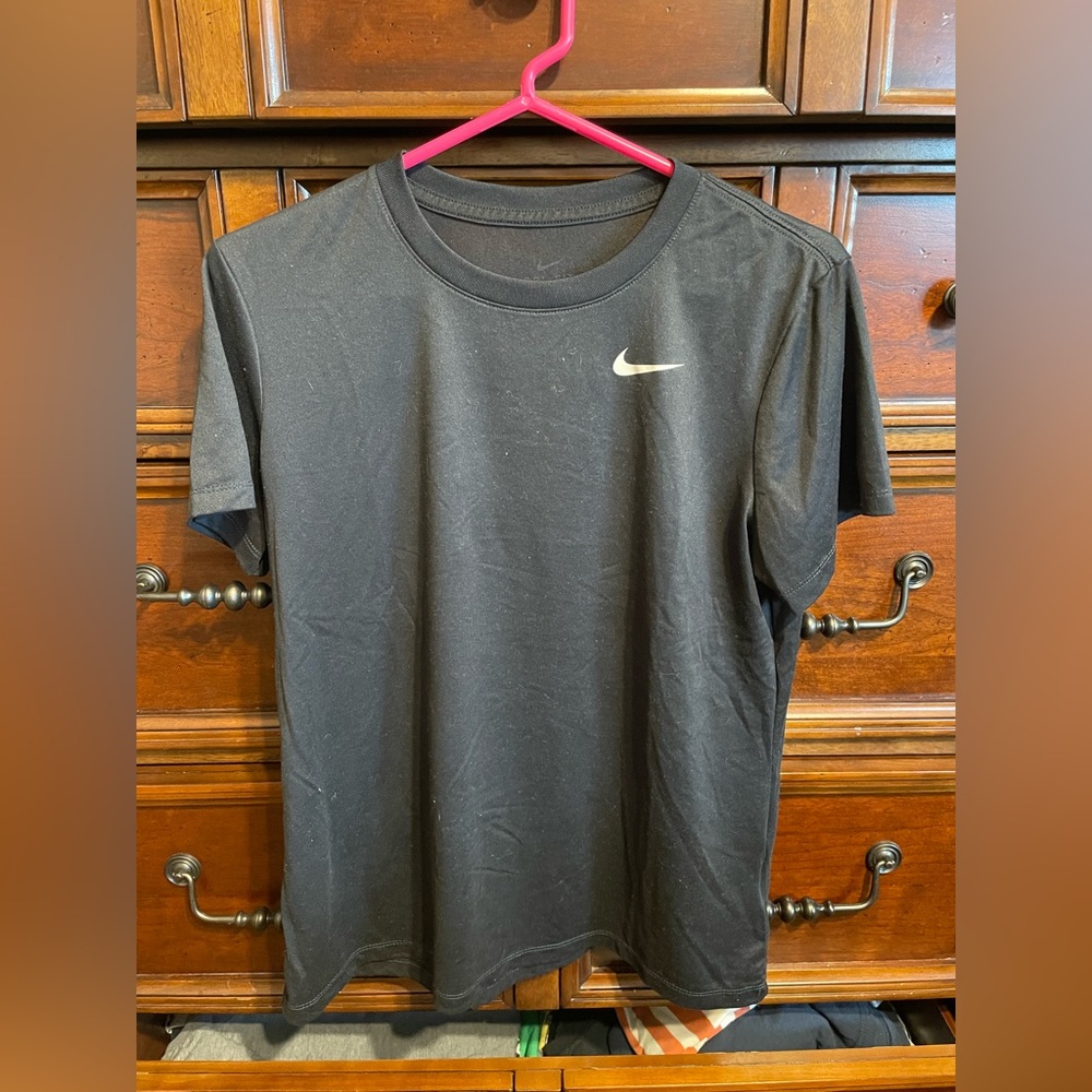 NIKE tee